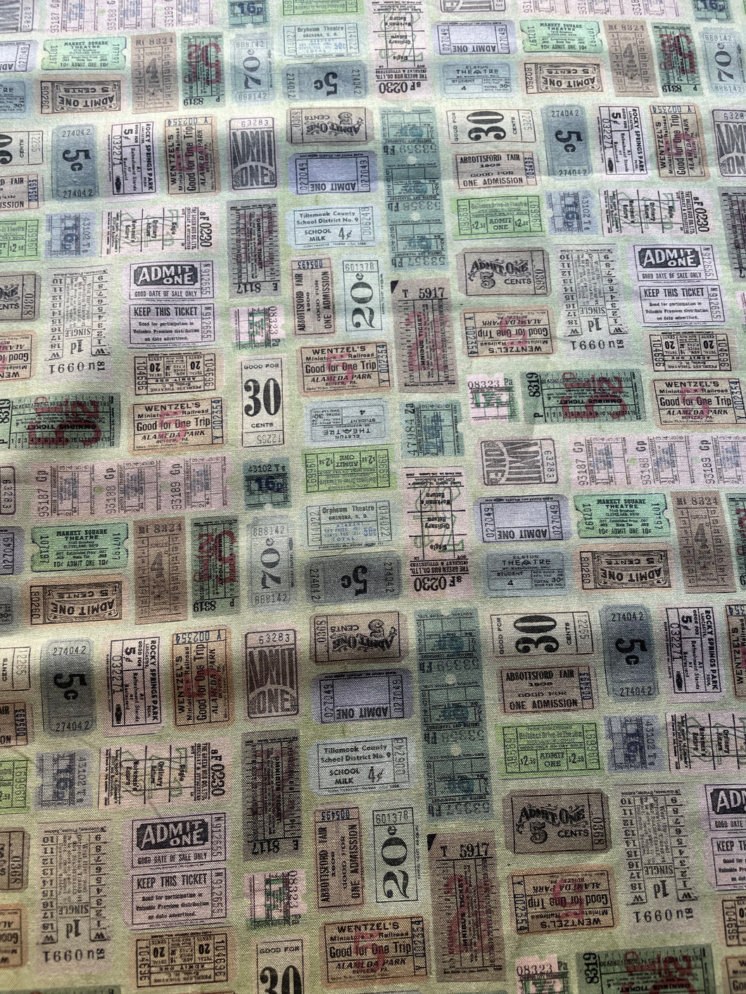 Tim Holtz fabric fat 1/4 - Palette: green tickets