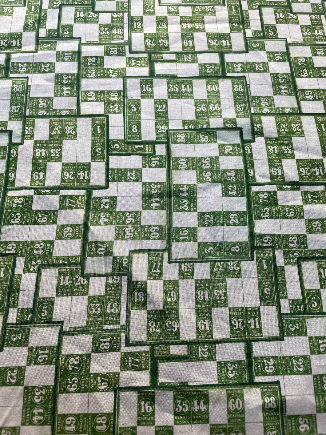 Tim Holtz fabric fat 1/4 - Palette: green numbers