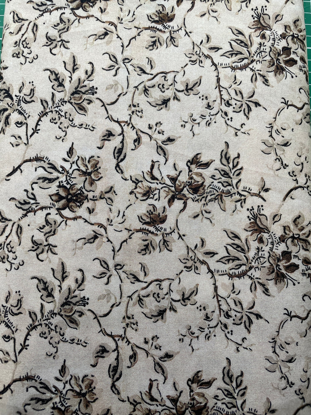 Tim Holtz fabric fat 1/4 - Palette: neutral wallpaper